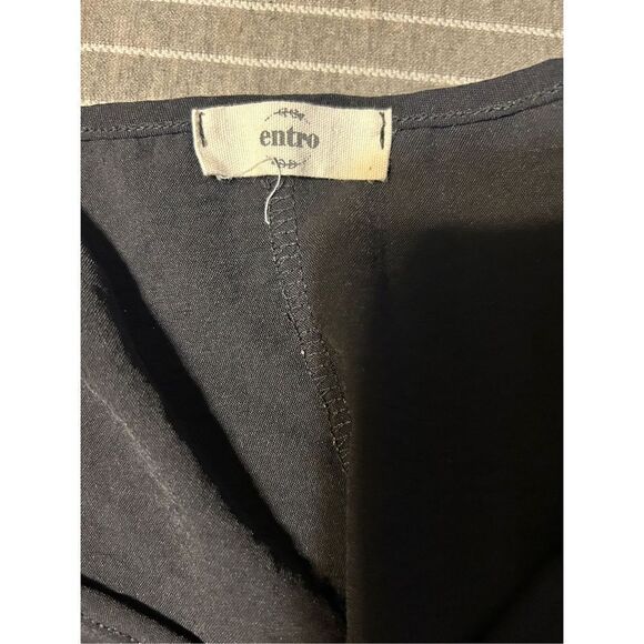 Black bodysuit with ruffled short sleeves size meduim - Picture 4 of 5